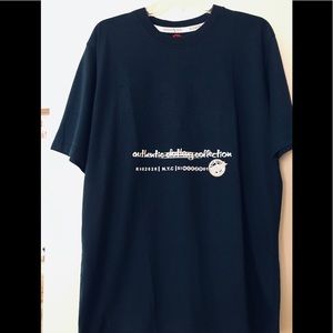 New with tag Mens blue T-shirt  Size S